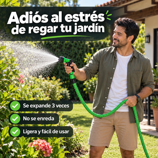 Hombre regando su jardín con una manguera expandible verde